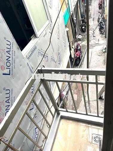 NHÀ 1 TRỆT 1 lẦU - Ni Sư Huỳnh Liên