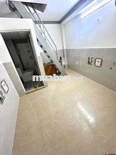 NHÀ 1 TRỆT 1 lẦU - Ni Sư Huỳnh Liên