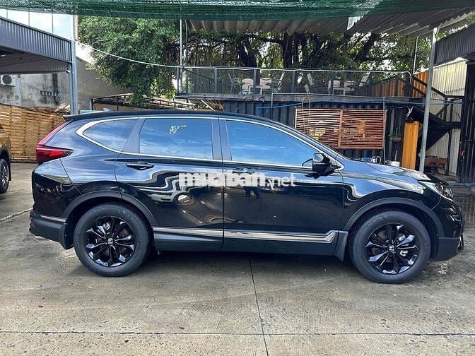 Honda CR V 2022 LSE Black Edition chạy lướt