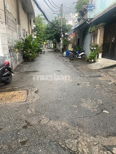 Bán đất trống hẻm 6m đường Nơ Trang Long P13 cách MT đường lớn 40 m