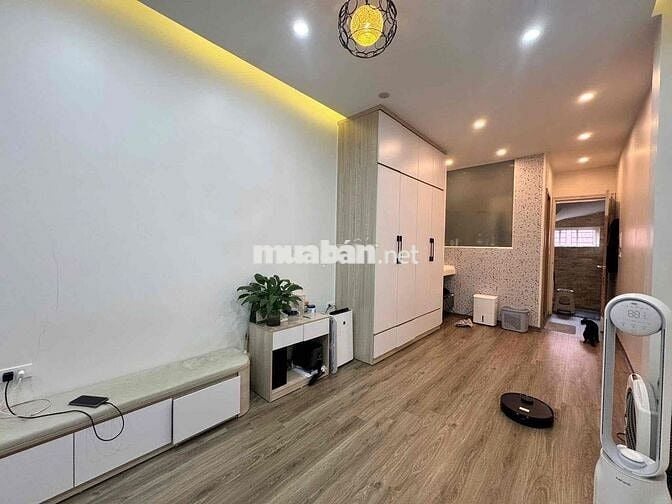 Trung Tâm Ba Đình 45m2 - 4 tầng CHỈ 8,5 tỷ