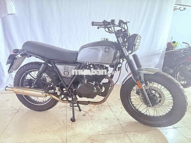 Brixton 150cc mầu xám bạc. máy mạnh,êm bốc