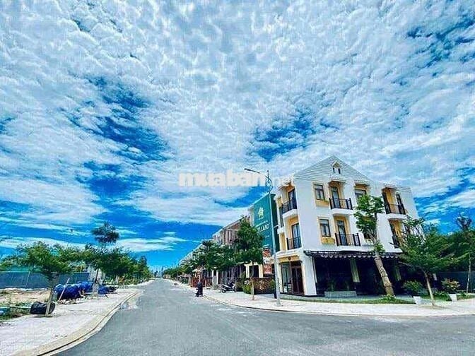Nhỉnh 5 Tỷ có ngày Biệt thự tại Hội An, mặt sông, đường 7.5 m