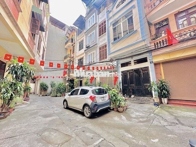 BÁN NHÀ HOÀNG HOA THÁM - LÔ GÓC 3 THOÁNG  – Ô TÔ DỪNG ĐỖ NGÀY ĐÊM