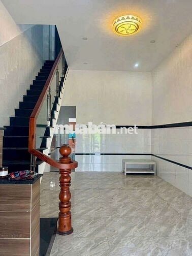 Nhà 1 trệt 1 lầu , gần bệnh viện đa khoa Củ Chi, 95m2, giá 1 tỷ5