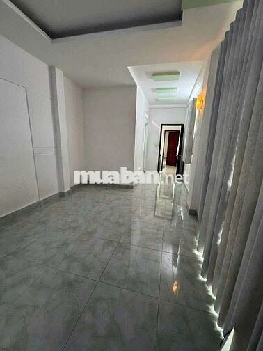 NHÀ 5 LẦU CƯ XÁ PHÚ LÂM A PHƯỜNG 12 Q6(4m x 18m)