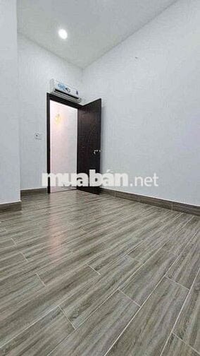 QUẬN 10 CMT8 DTSD 50M2  2TẦNG NHÀ MỚI Ở NGAY HXH THÔNG TIỆN Ở KD