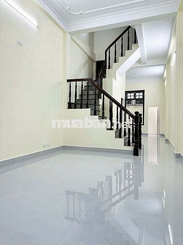 CHO THUÊ NHÀ NGUYÊN CĂN 4 TẦNG NGÕ NGỌC THỤY, LONG BIÊN Ô TÔ ĐỖ CỬA