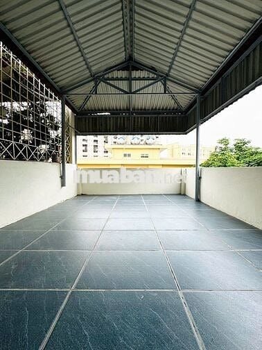 CHO THUÊ NHÀ NGUYÊN CĂN 4 TẦNG NGÕ NGỌC THỤY, LONG BIÊN Ô TÔ ĐỖ CỬA
