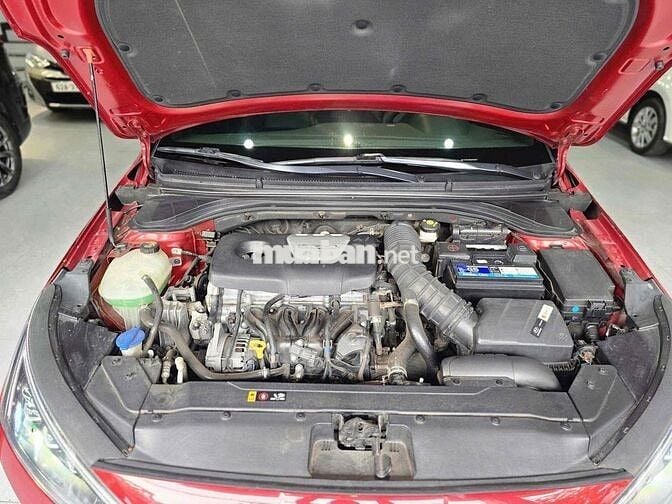 Hyundai Elantra 2019 - 80000 km- Giá mềm