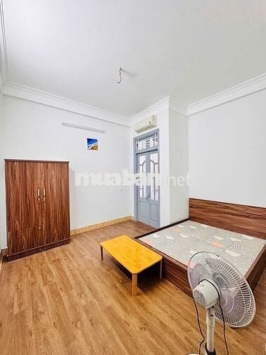 Hồng Tiến - Bồ Đề - Nguyên Căn- 50M2×5 Tầng - 3 Ngủ - Full Đồ- 10Tr