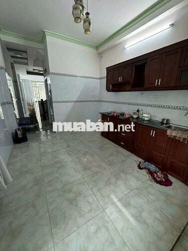 NHÀ 5 LẦU CƯ XÁ PHÚ LÂM A PHƯỜNG 12 Q6(4m x 18m)
