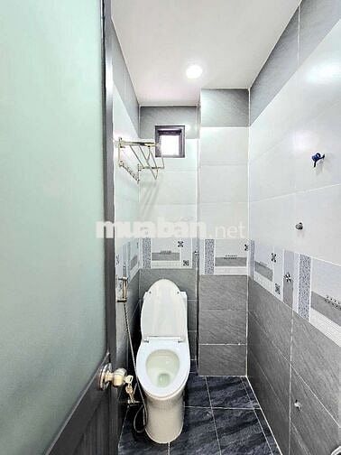 Nhà bán 1 lầu 2 phòng ngủ 2 vệ sinh