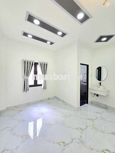 Nhà bán 1 lầu 2 phòng ngủ 2 vệ sinh
