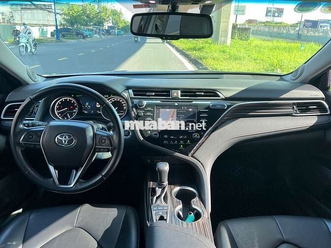 Camry 2.5Q 2020 - 94.289 km - Giá Còn Giảm