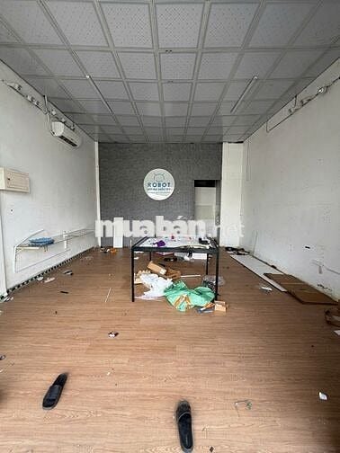 Mặt bằng nhà trệt đường Nguyễn Văn Linh chỉ 9 triệu