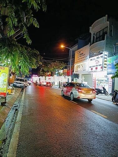 4,7mx19,5m x 50 tr/th x 5 tầng x hẻm xe hơi x Lâm Văn Bên - quận 7