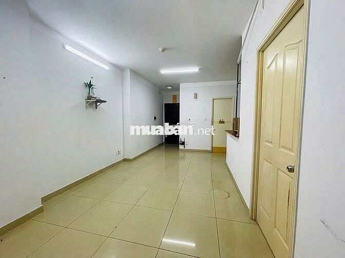 Cần bán căn hộ 155 Nguyễn Chí Thanh, Q.5.sổ hồng riêng