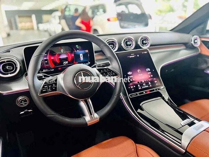Mercedes C Class 2023 C200 Avantgarde - 15000