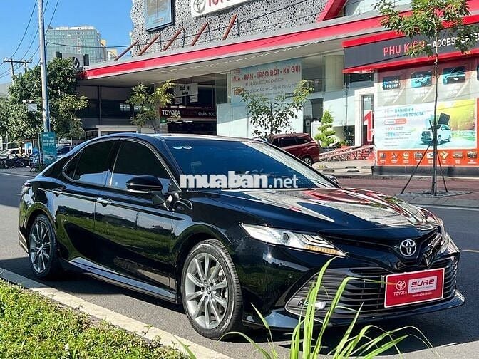 Camry 2.5Q 2020 - 94.289 km - Giá Còn Giảm