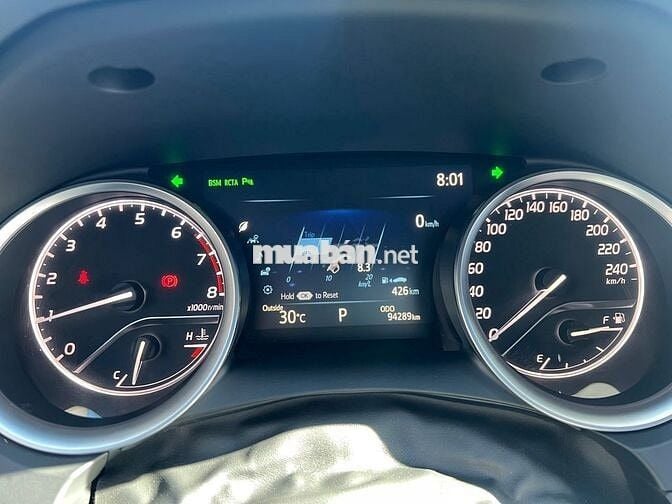 Camry 2.5Q 2020 - 94.289 km - Giá Còn Giảm
