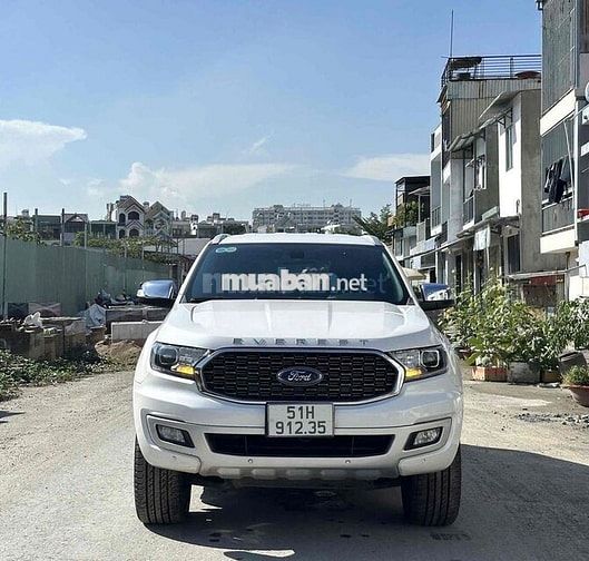 Ford Everest 2.0Titanium 4x2 2021 - 78000km