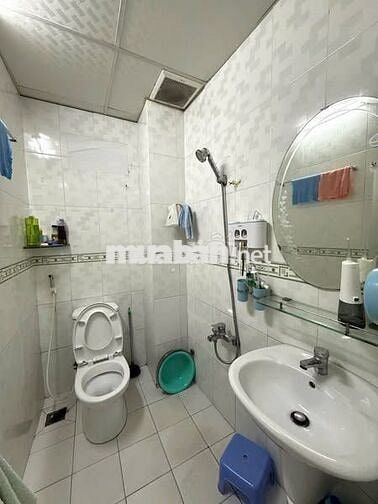 Nhà phố Trần hoà, oto 7chỗ đỗ cửa, 4tầng 42m2 chỉ có 7,2 tỷ. Ko ngập