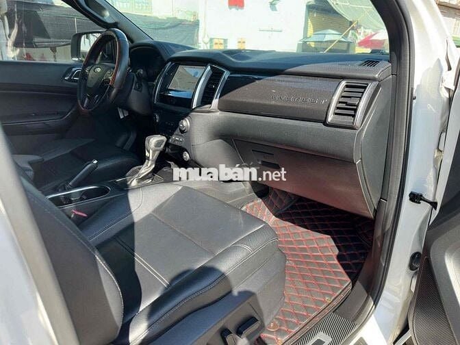 Ford Everest 2.0Titanium 4x2 2021 - 78000km