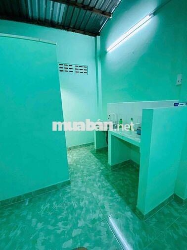 Cho thuê nhà gần ĐH Cảnh Sát,/Kha vạn cân,p.Linh Tây TĐ giá rẻ 5tr