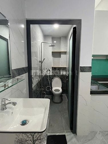 Bán nhà 1 trệt 1 lầu, 2p , 2wc. P. Phước bình, q.9