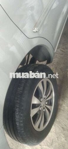 Toyota Innova G 2011 G - 10000 km