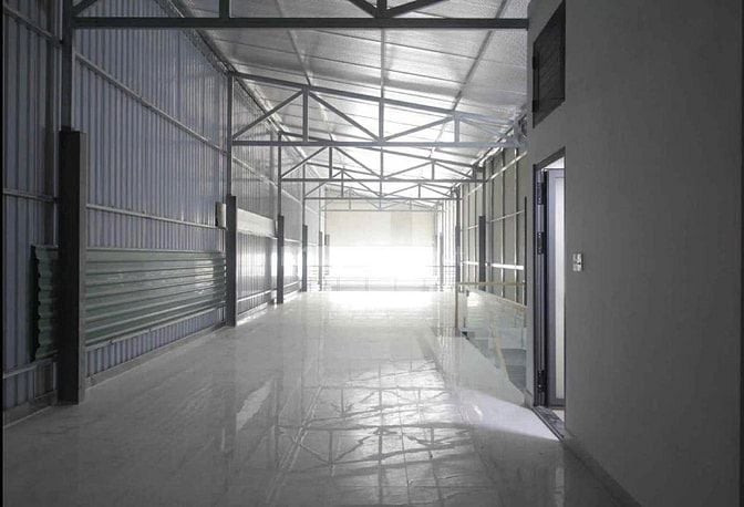 Cho thuê nhà đẹp mặt tiền 310A Lũy Bán Bích, P. Tân Phú, 6,6x29m