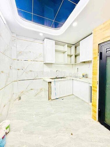 NHÀ MỚI XÂY ĐẸP - KẾ KHU TÊN LỬA - DTSD 68m2 - HXH 5m - 3 TỶ 85