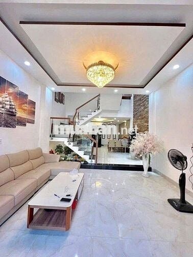 🏡 Nhà NC Hẻm 8m Nguyễn Minh Hoàng.P12_5x20m_Trệt 3 Lầu_Nhà Mới