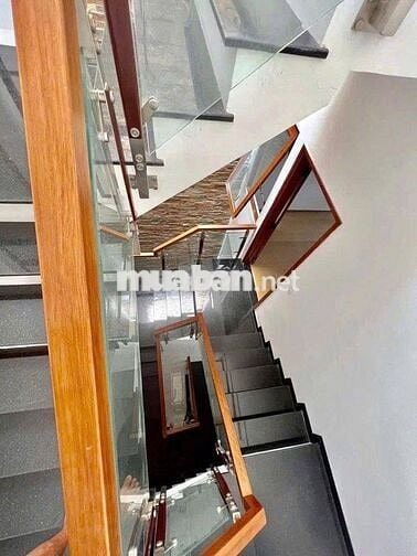 🏡 Nhà NC Hẻm 8m Nguyễn Minh Hoàng.P12_5x20m_Trệt 3 Lầu_Nhà Mới