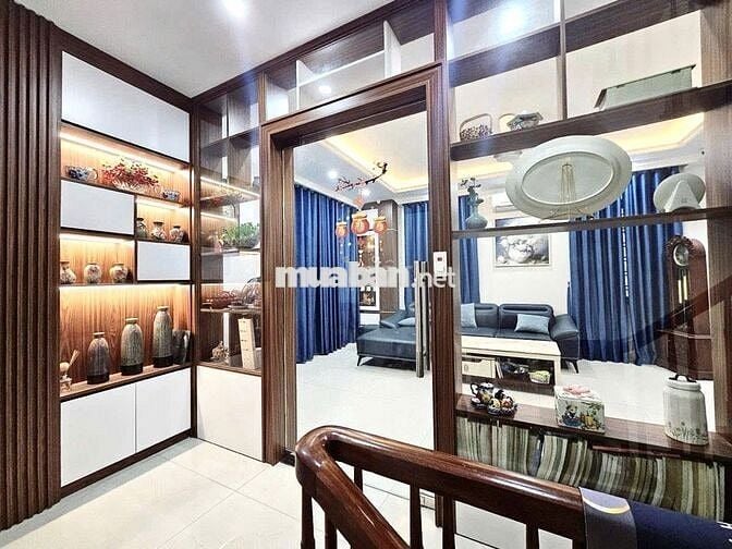 Siêu Phẩm Yên Hòa 34m2 - Ô TÔ vào tận nhà 6 Tầng