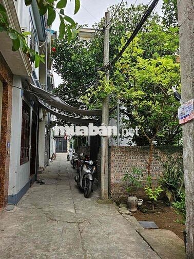 BÁN MẢNH ĐẤT 42M MT3.5M - PHỐ BẮC CẦU - LONG BIÊN.
