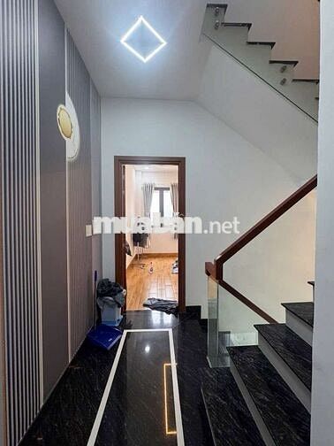 NHÀ MỚI XÂY XONG DỌN VÀO Ở NGAY KHU VIP