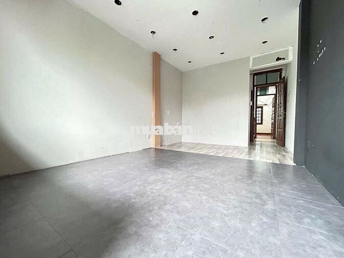 CHO THUÊ NHÀ  MẶT PHỐ CHÙA BỘC DT 50M*5 TẦNG