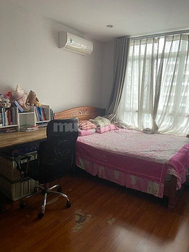 Cho thuê căn hộ chung cư căn góc 