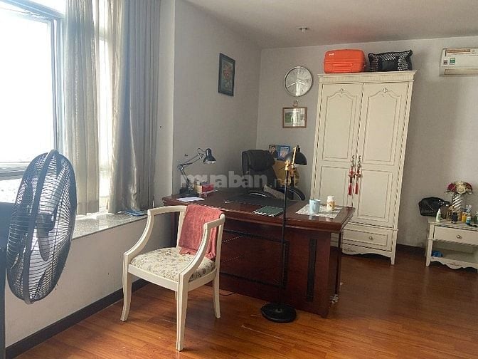 Cho thuê căn hộ chung cư căn góc 