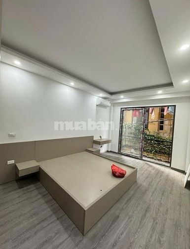 Siêu Phẩm Đống Đa Láng Trung - Cách 10m Ô tô - Thông Tứ Tung - Nhà mới