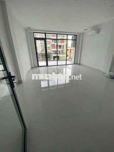 Cho thuê nhà hẻm xe hơi 137/2 Lê Văn Sỹ, P.13, Phú Nhuận