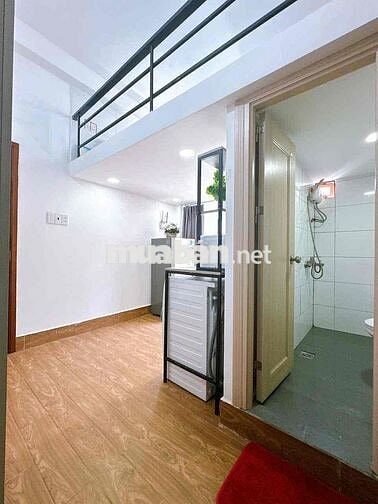 CHO THUÊ PHÒNG ĐẦY ĐỦ NỘI THẤT CÓ CỬA SỔ THOÁNG GẦN QUẬN 1