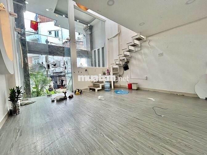 Mbkd Nguyễn Trãi gần ốc đào cống quỳnh cinestar nguyễn cư trinh q1