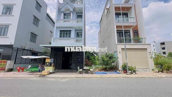 Đất trục chính mặt tiền kinh doanh phú Hồng Thịnh 9, Bình An, Dĩ An