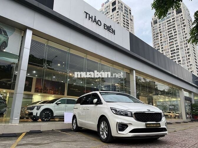 Kia Sedona 2019 Luxury D - 77000 km