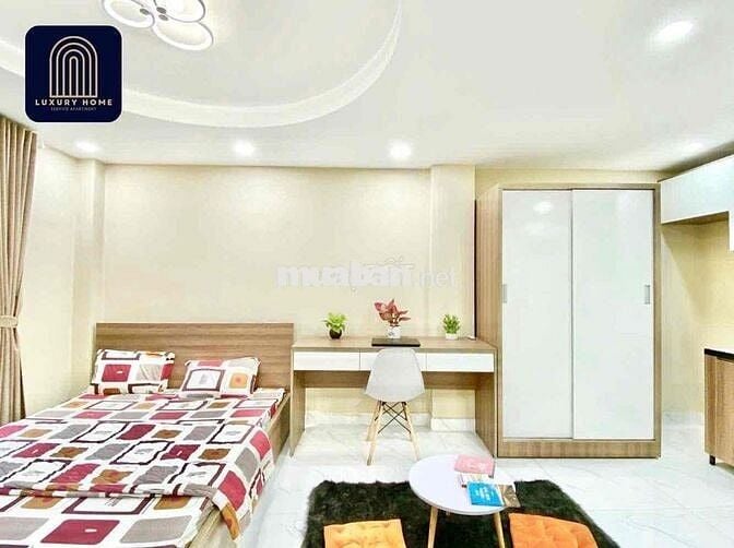 Căn Hộ Ban Công Full Nội Thất Ngã Tư Hàng Xanh Bình Thạnh