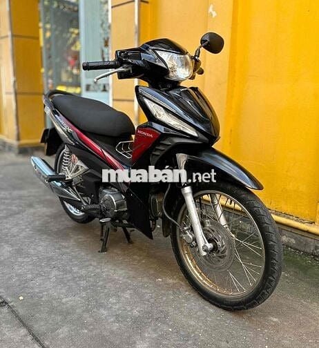 Wave RSX Fi đẹp, máy êm thì thầm bao vọt biển SG