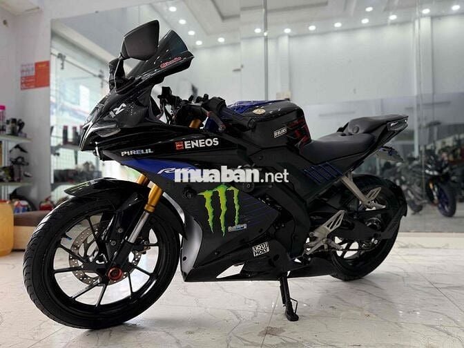 R15v3 Chính chủ bản monter